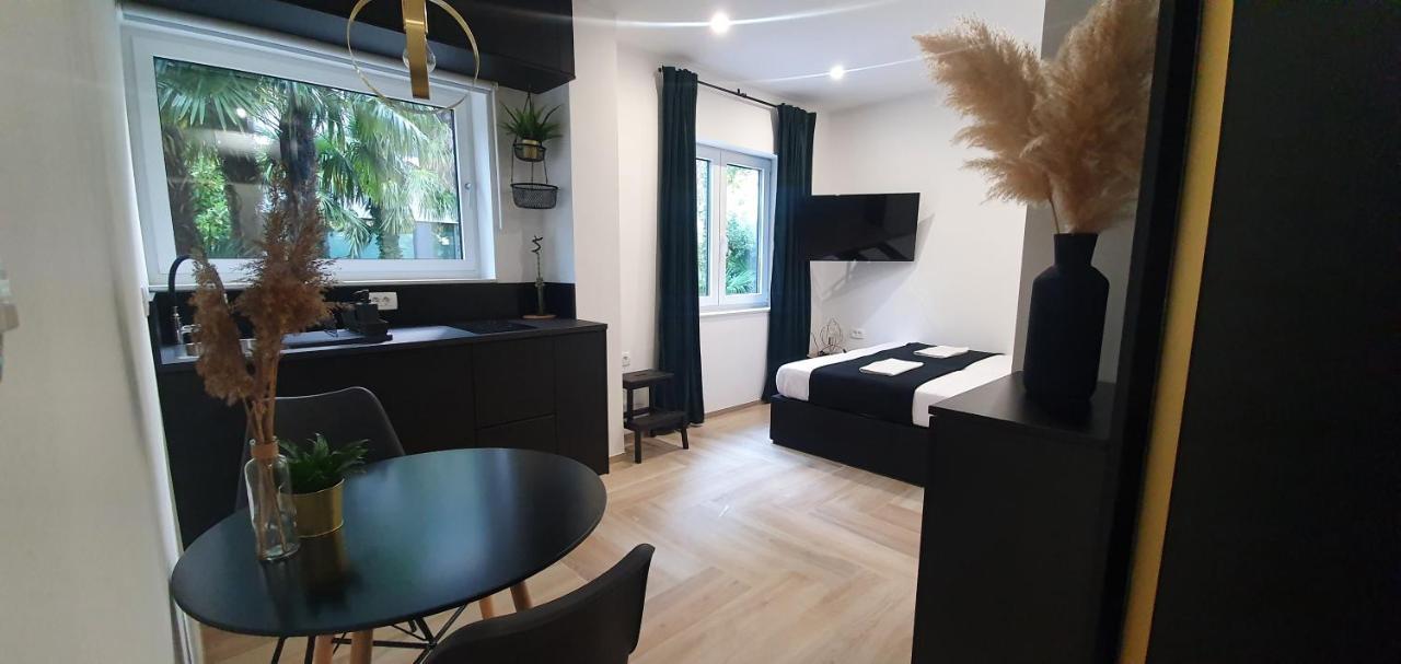 Balance Apartments Κόπερ Εξωτερικό φωτογραφία