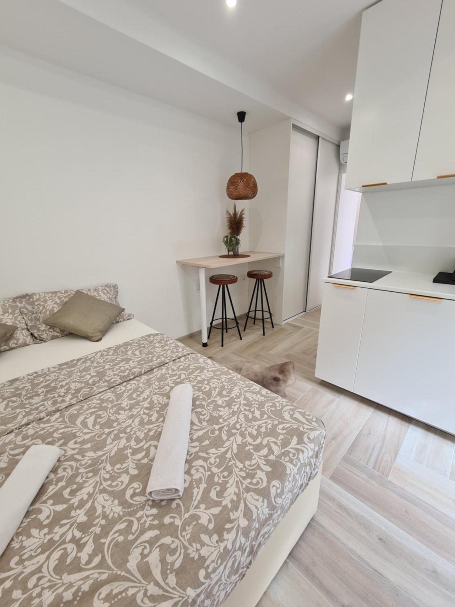 Balance Apartments Κόπερ Εξωτερικό φωτογραφία